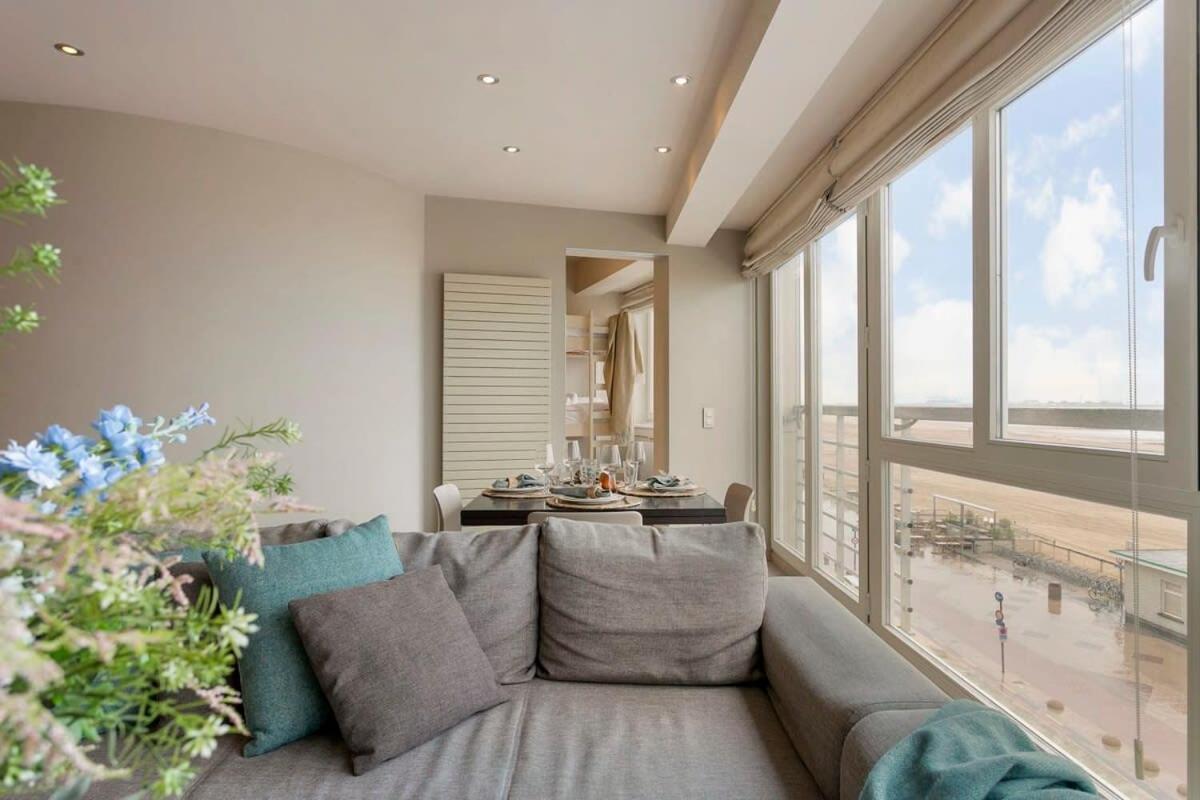 Huswell - Unique Apartment With Sea-View Near The Center Knokke-Heist Eksteriør billede