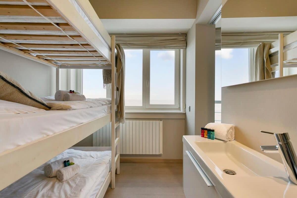 Huswell - Unique Apartment With Sea-View Near The Center Knokke-Heist Eksteriør billede